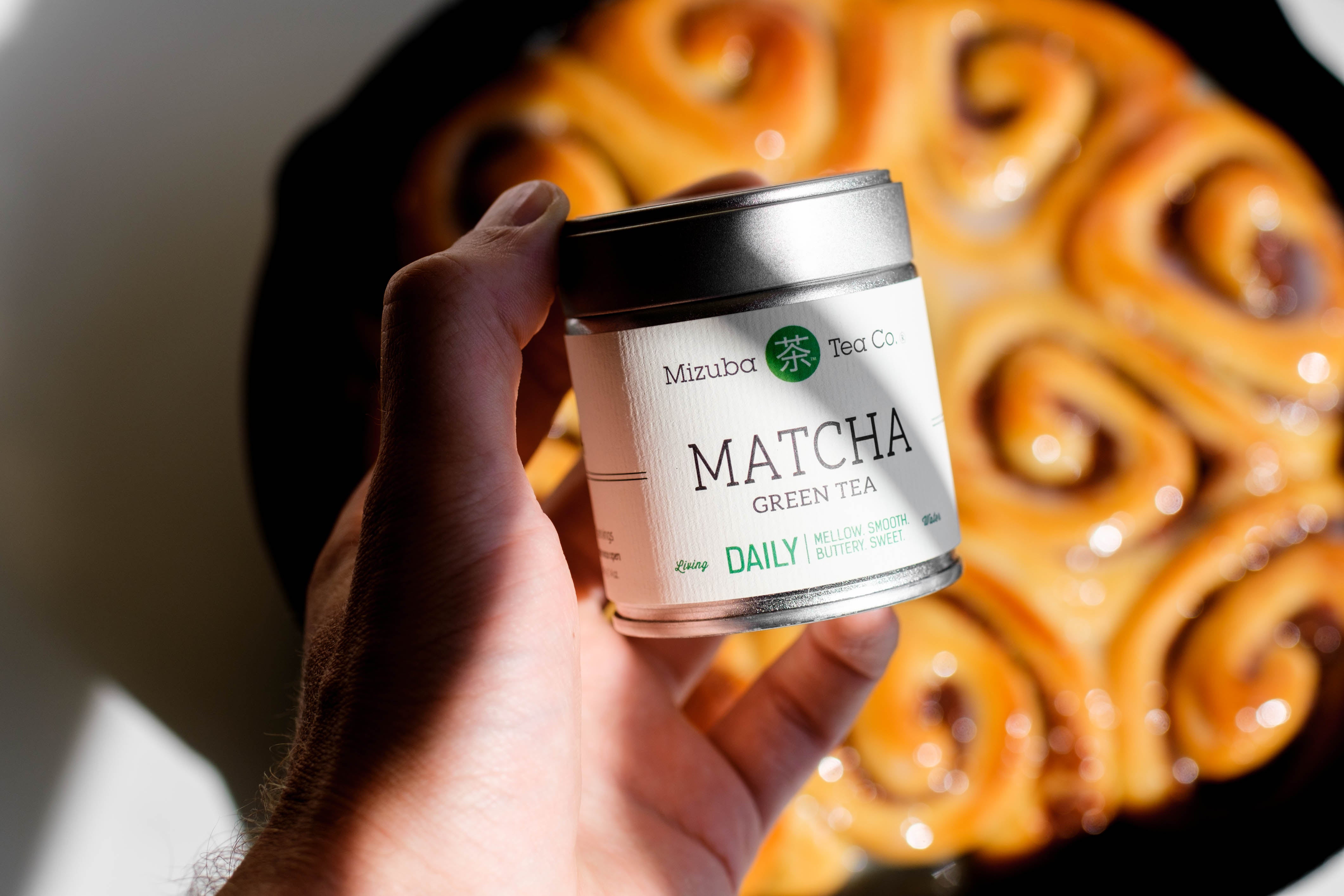 Matcha icing for cinnamon rolls
