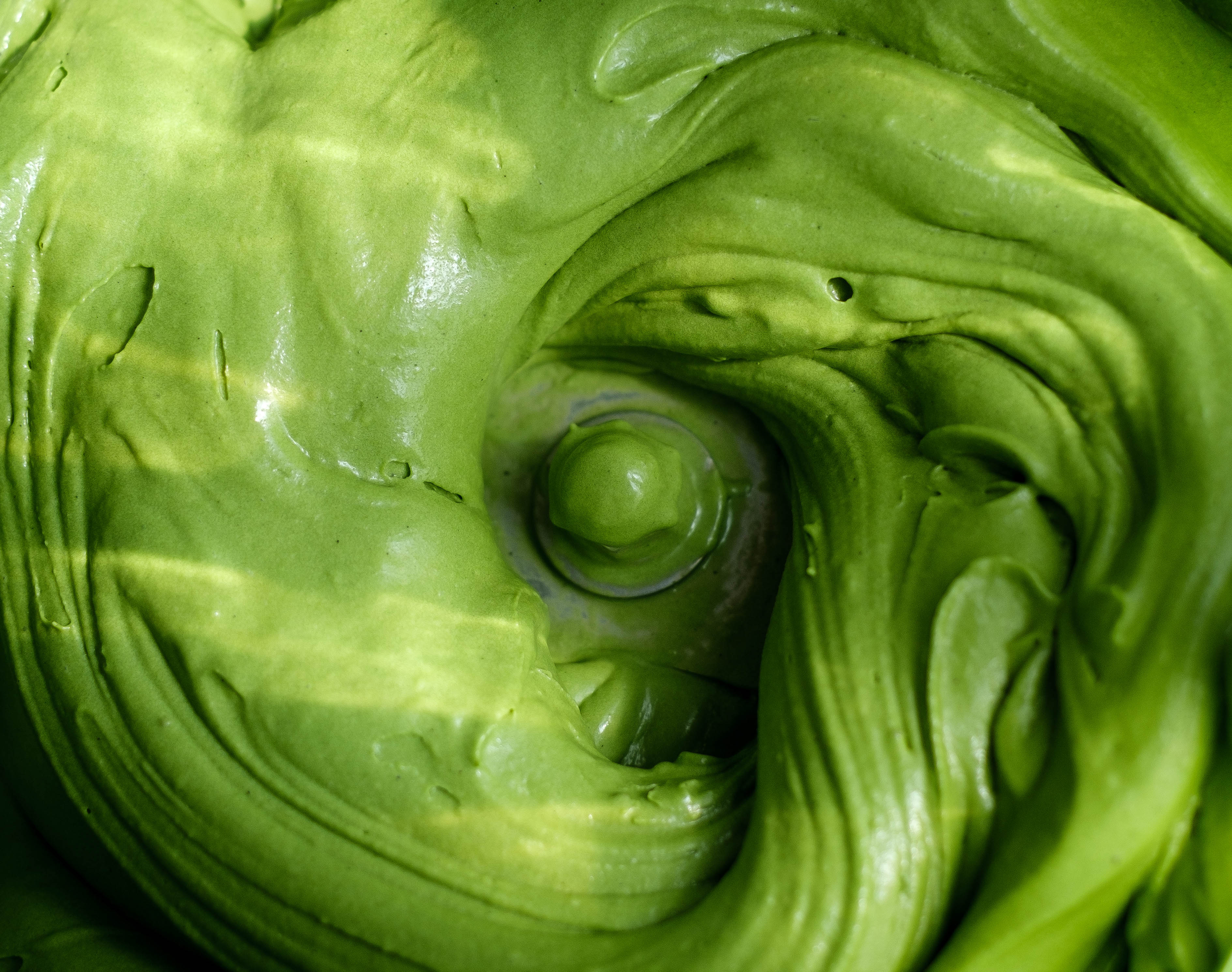 Oatly Matcha Vegan Green Tea Ice Cream. Make it at home! 